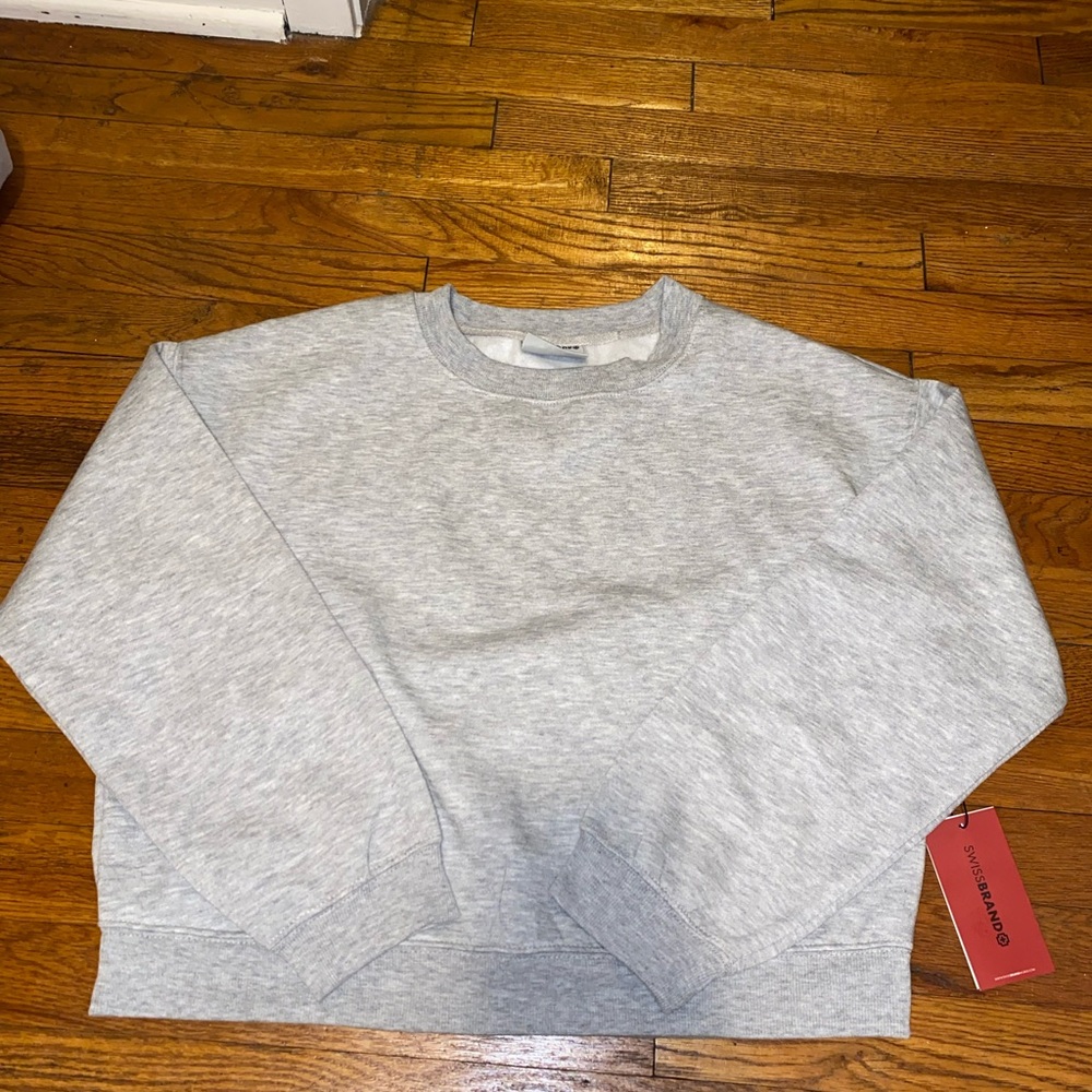 Swiss Brand Cropped Crewneck